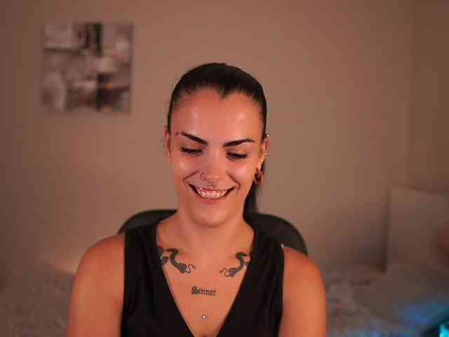 Paulinemedonca webcam