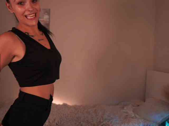 Paulinemedonca webcam