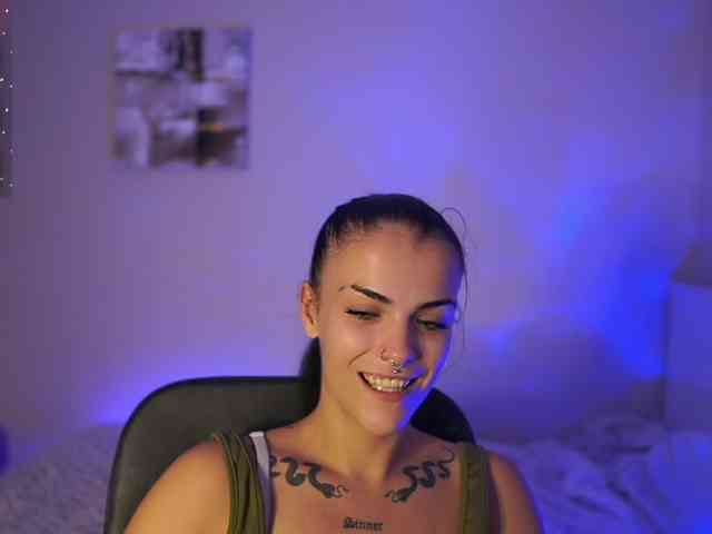 Paulinemedonca webcam