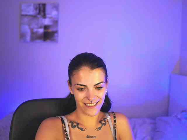 Paulinemedonca webcam