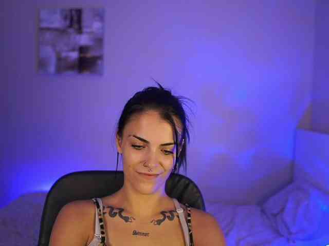 Paulinemedonca webcam