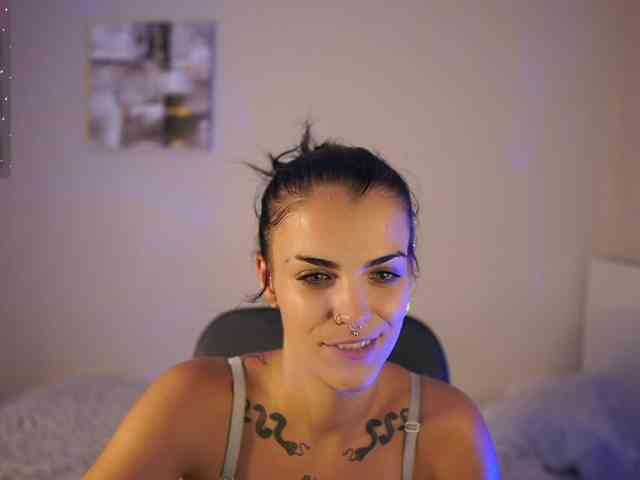 Paulinemedonca webcam