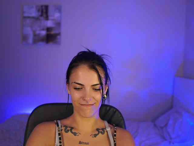 Paulinemedonca webcam