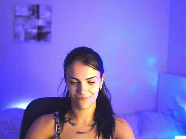 Paulinemedonca webcam
