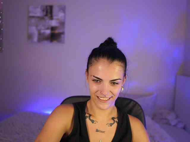 Paulinemedonca webcam