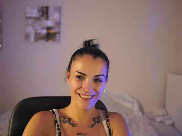 Paulinemedonca webcam