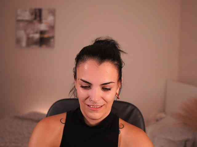 Paulinemedonca webcam