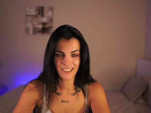 Paulinemedonca webcam