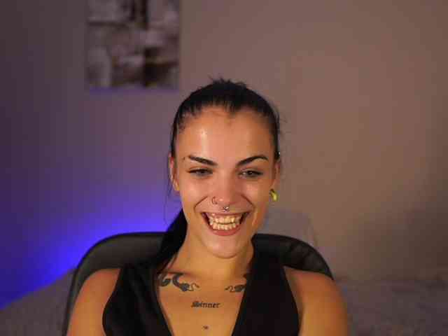 Paulinemedonca webcam