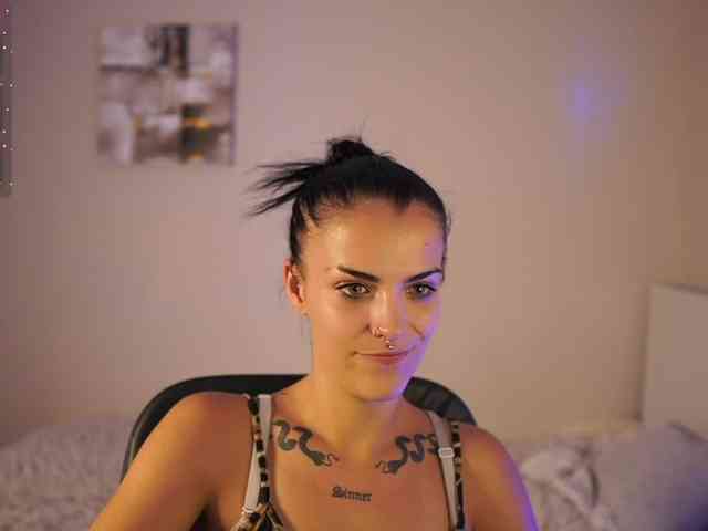 Paulinemedonca webcam