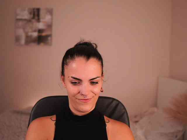 Paulinemedonca webcam