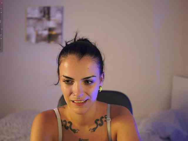 Paulinemedonca webcam