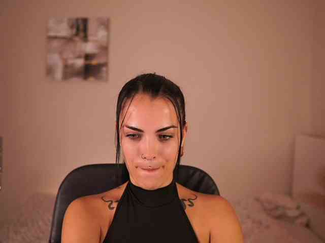 Paulinemedonca webcam