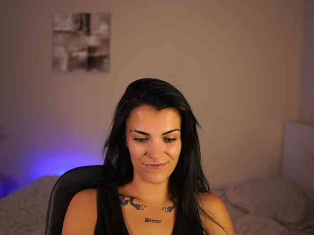 Paulinemedonca webcam