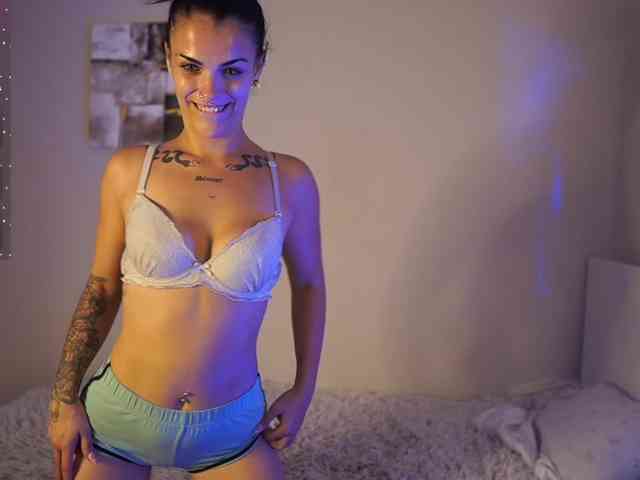 Paulinemedonca webcam