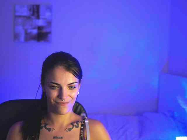 Paulinemedonca webcam