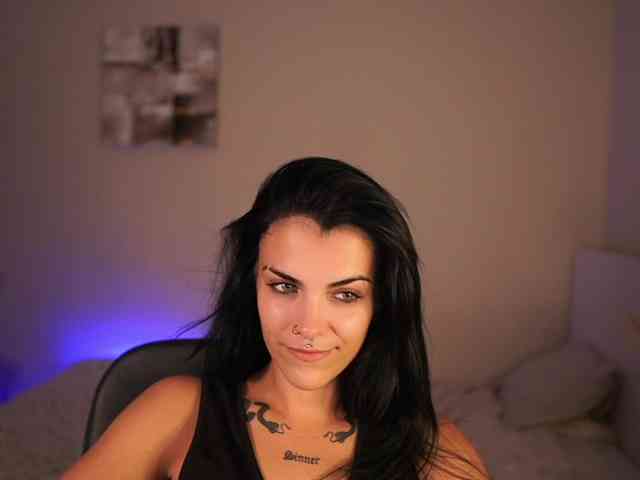 Paulinemedonca webcam