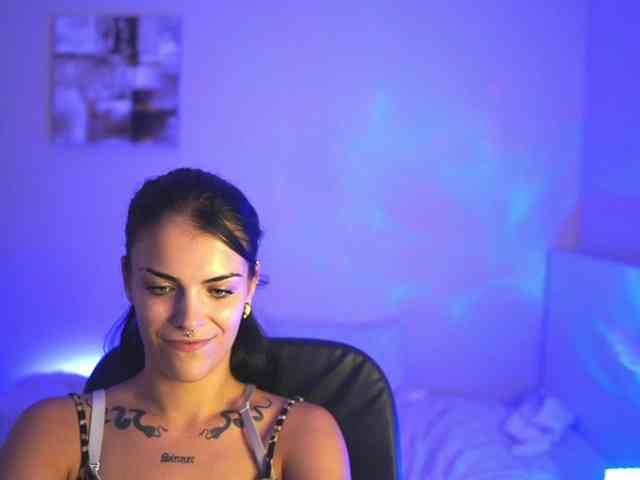 Paulinemedonca webcam