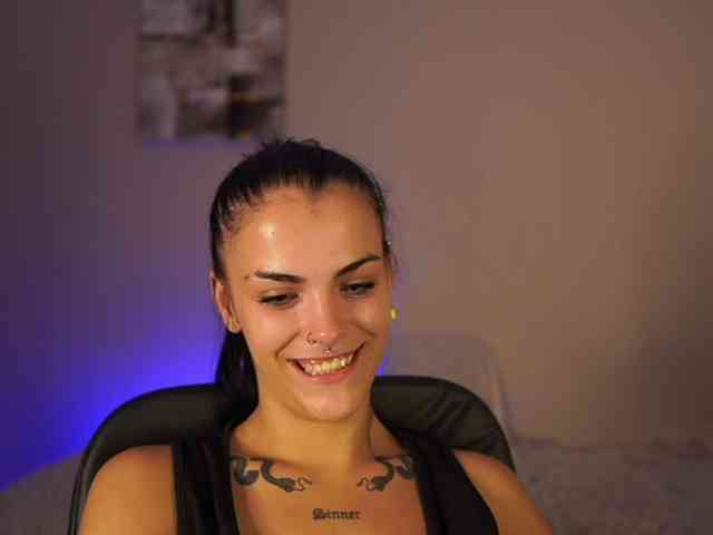 Paulinemedonca webcam