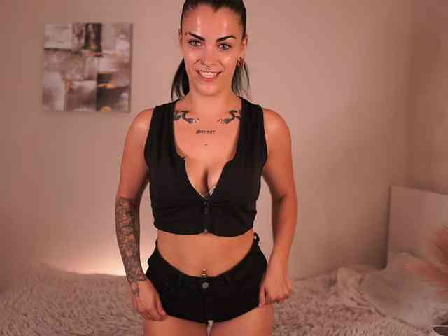 Paulinemedonca webcam