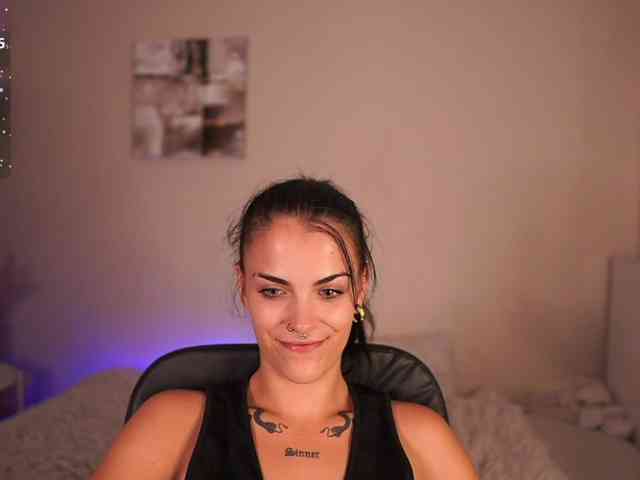 Paulinemedonca webcam