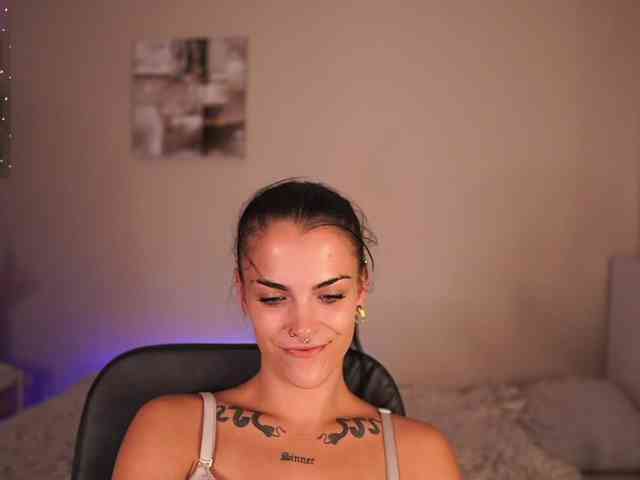 Paulinemedonca webcam