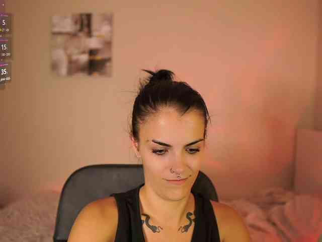 Paulinemedonca webcam