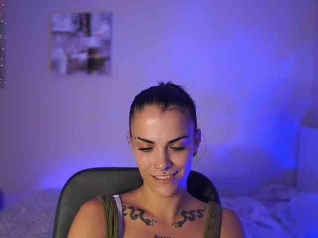 Paulinemedonca webcam