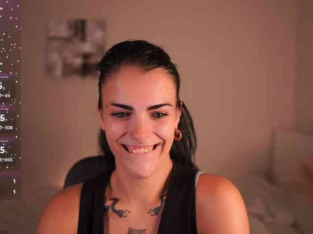 Paulinemedonca webcam