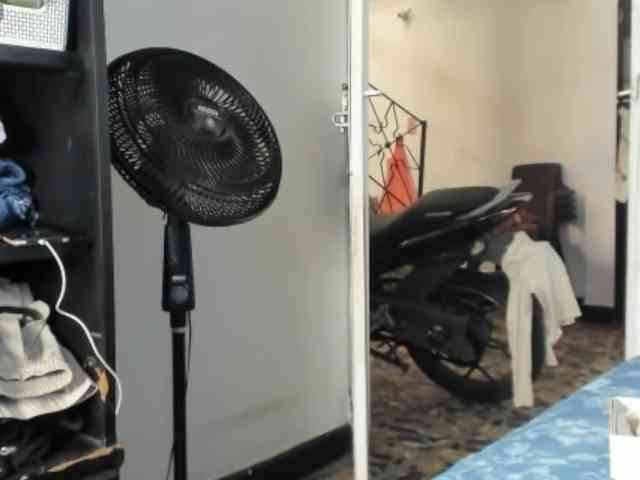 LaraVelaa webcam