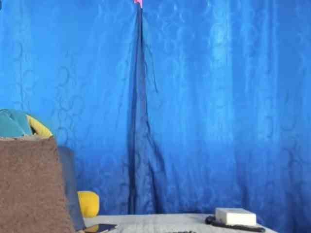 LaraVelaa webcam