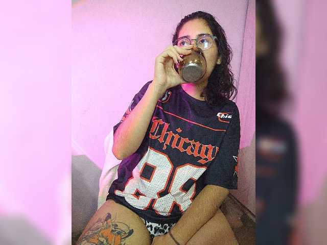 skinny333 live cam on BongaCams