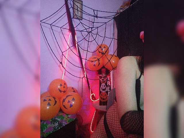 skinny333 live cam on BongaCams