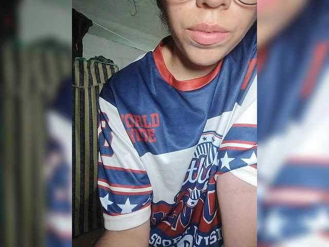 skinny333 live cam on BongaCams