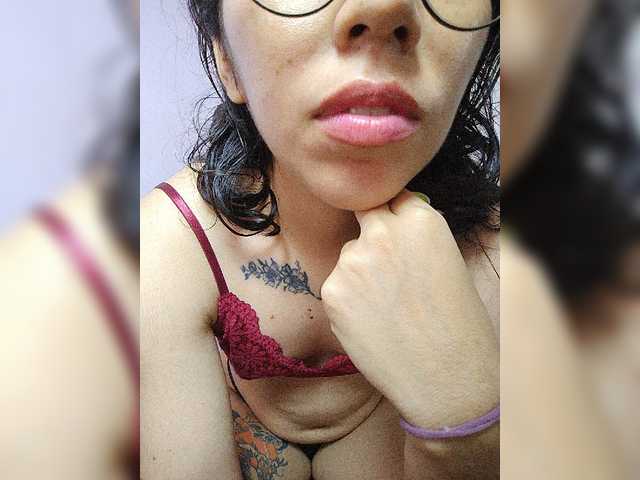 skinny333 live cam on BongaCams