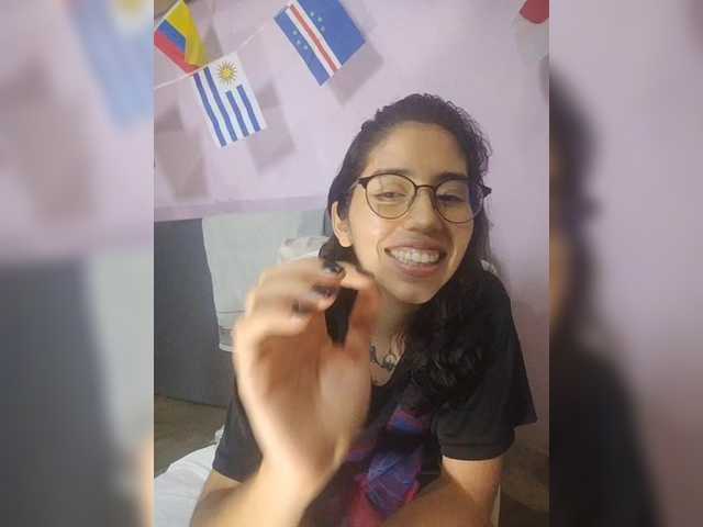skinny333 webcam