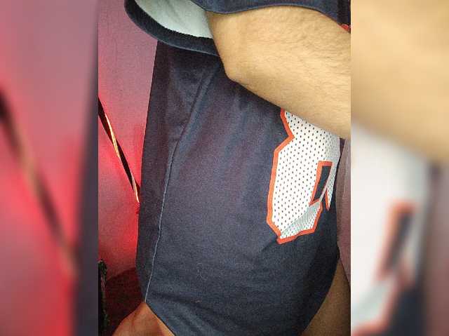 skinny333 live cam on BongaCams
