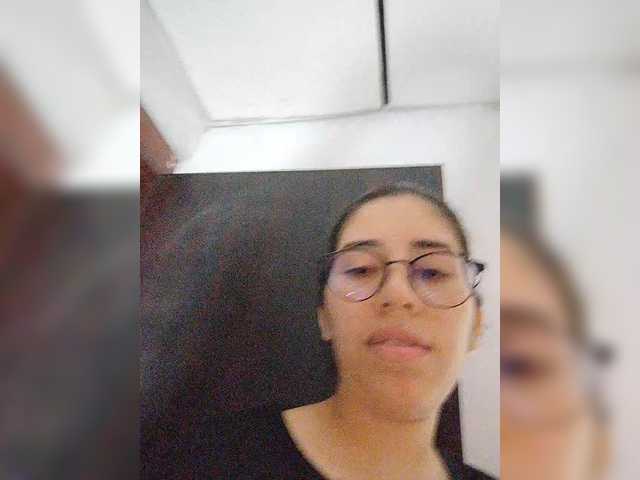 skinny333 live cam on BongaCams