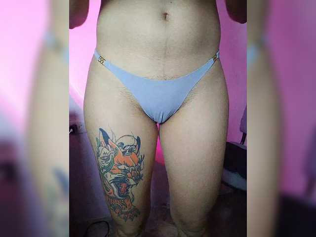 skinny333 live cam on BongaCams