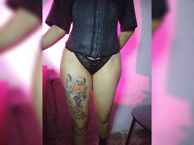 skinny333 live cam on BongaCams