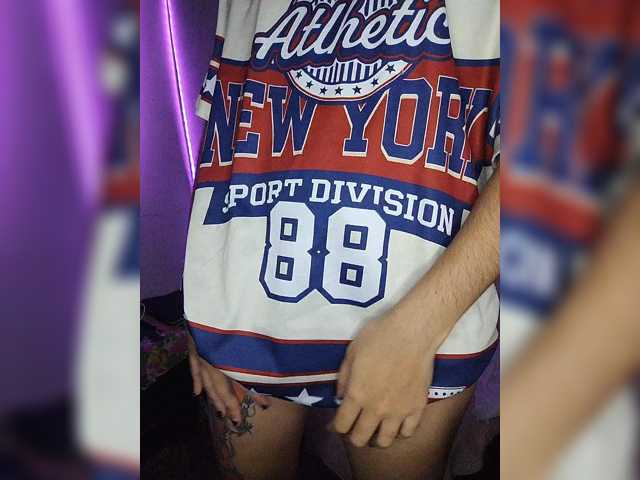 skinny333 live cam preview