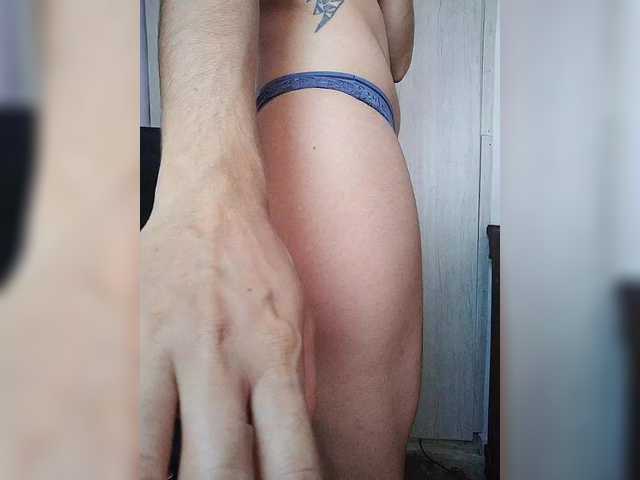 skinny333 live webcam show