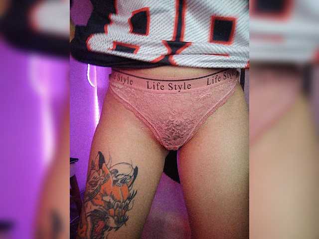 skinny333 live cam on BongaCams