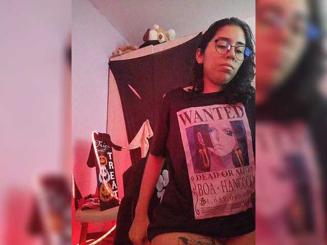 skinny333 live cam on BongaCams