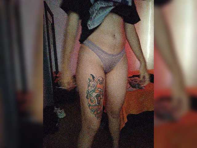 skinny333 live cam on BongaCams