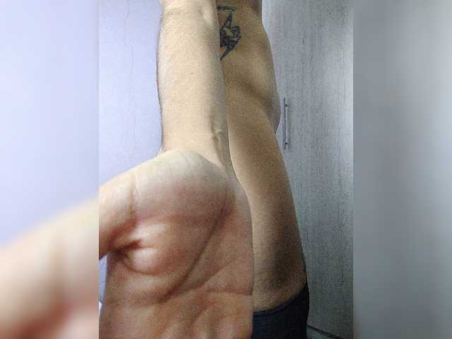 skinny333 live webcam show