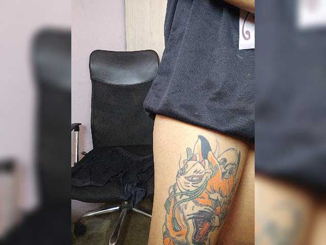 skinny333 live cam on BongaCams