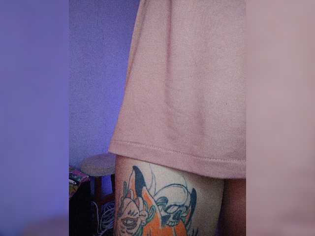 skinny333 live cam on BongaCams