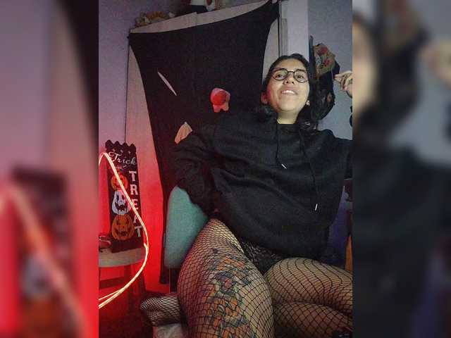 skinny333 live cam on BongaCams