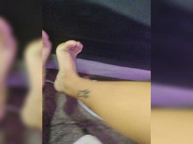 skinny333 live cam on BongaCams